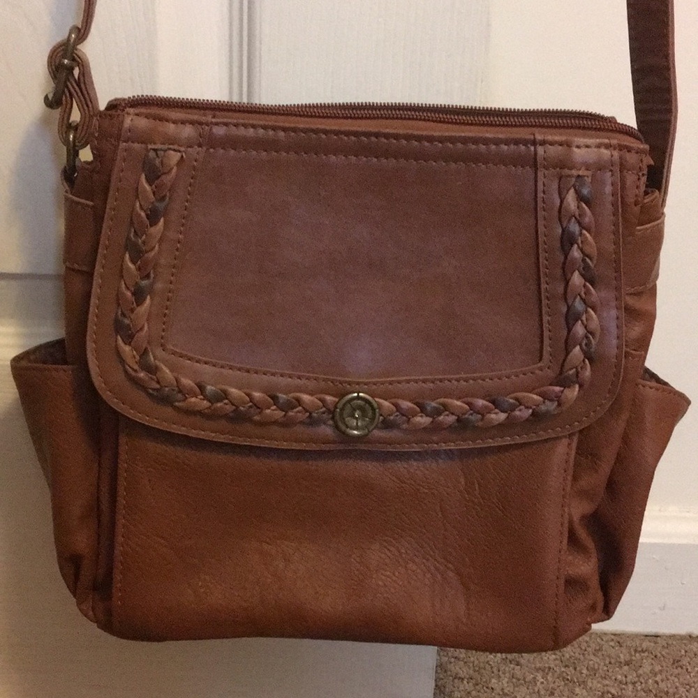 Bueno crossbody